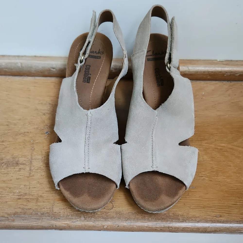 Clarks Helio Float Wedge Cream Suede Slingback Sandals